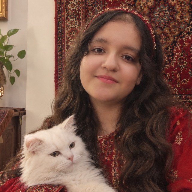 تصویر پروفایل  نسیم حسن نژاد