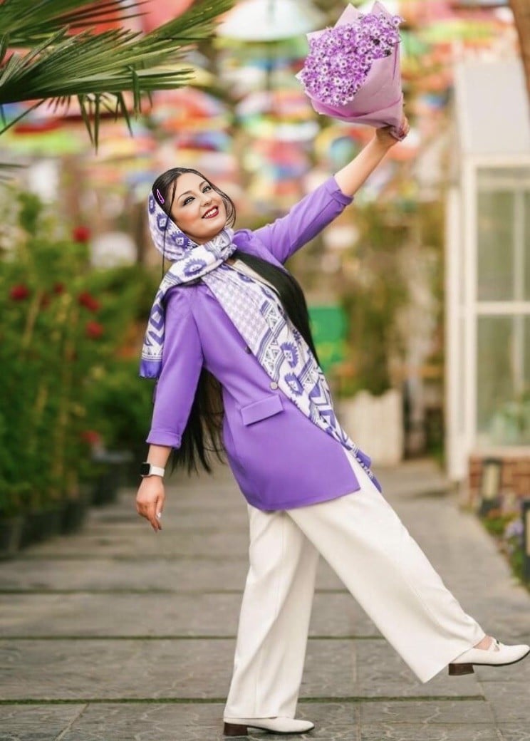تصویر پروفایل  فیروزه مباهات