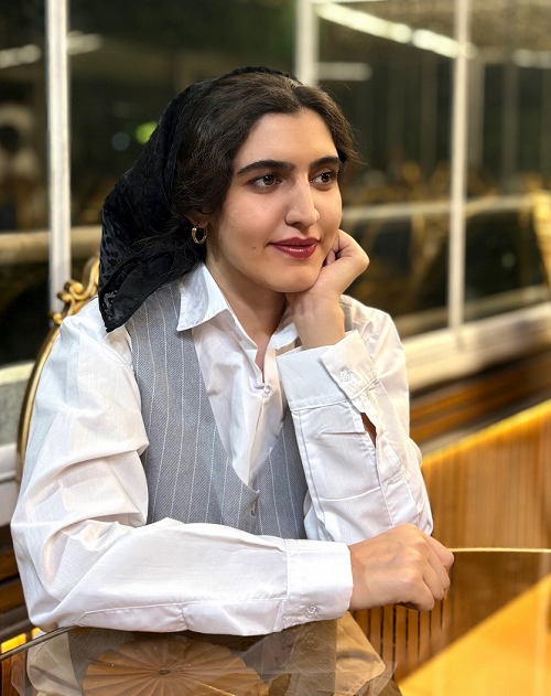 تصویر پروفایل  مبینا قلی زاده